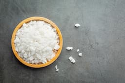 Sodium Hypochlorite vs Bleach: A Comprehensive Comparison for Cleaning Solutions