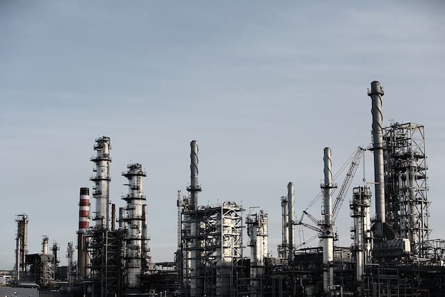How Chemical Manufacturing Companies are Adapting to Global Supply Chain Disruptions