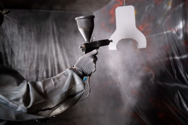 Epoxy vs Polyurethane: Key Differences for Industrial Coatings and Adhesives