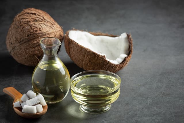 Palm Oil Alternatives in the Flavor &amp; Fragrance Industry: Sustainable Solutions