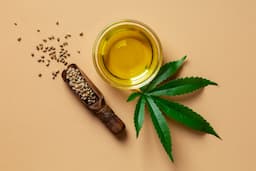 Benefits of Castor Oil in Alcohol-Free Fragrances and Essential Oil Blending
