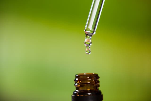 Essential Oil Purity EXPOSED: How to Spot the Real from the Fake
