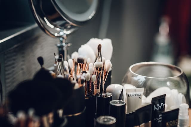 The Role of Iron Oxides in Makeup Formulations: A Chemical Industry Insight