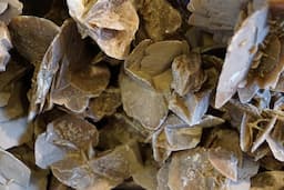 Industrial Applications of Barite in Oil &amp; Gas and Paint Manufacturing