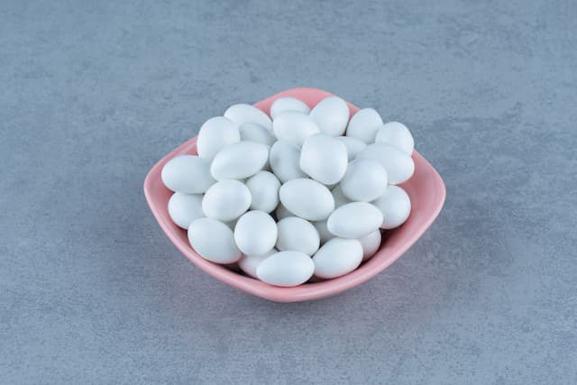 Naphtha or Mineral Spirits? Choosing the Right Solvent for Manufacturing